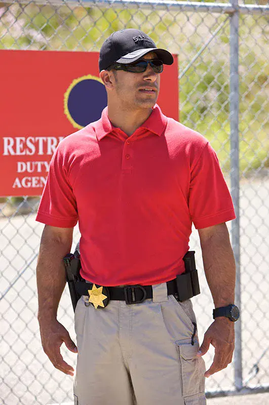Футболка Поло тактична з коротким рукавом "5.11 Tactical Professional Polo - Short Sleeve" - військове спорядження Darkskiff - фото 13 Футболка Поло тактична з коротким рукавом "5.11 Tactical Professional Polo - Short Sleeve" - тактичне спорядження Darkskiff - фото 13