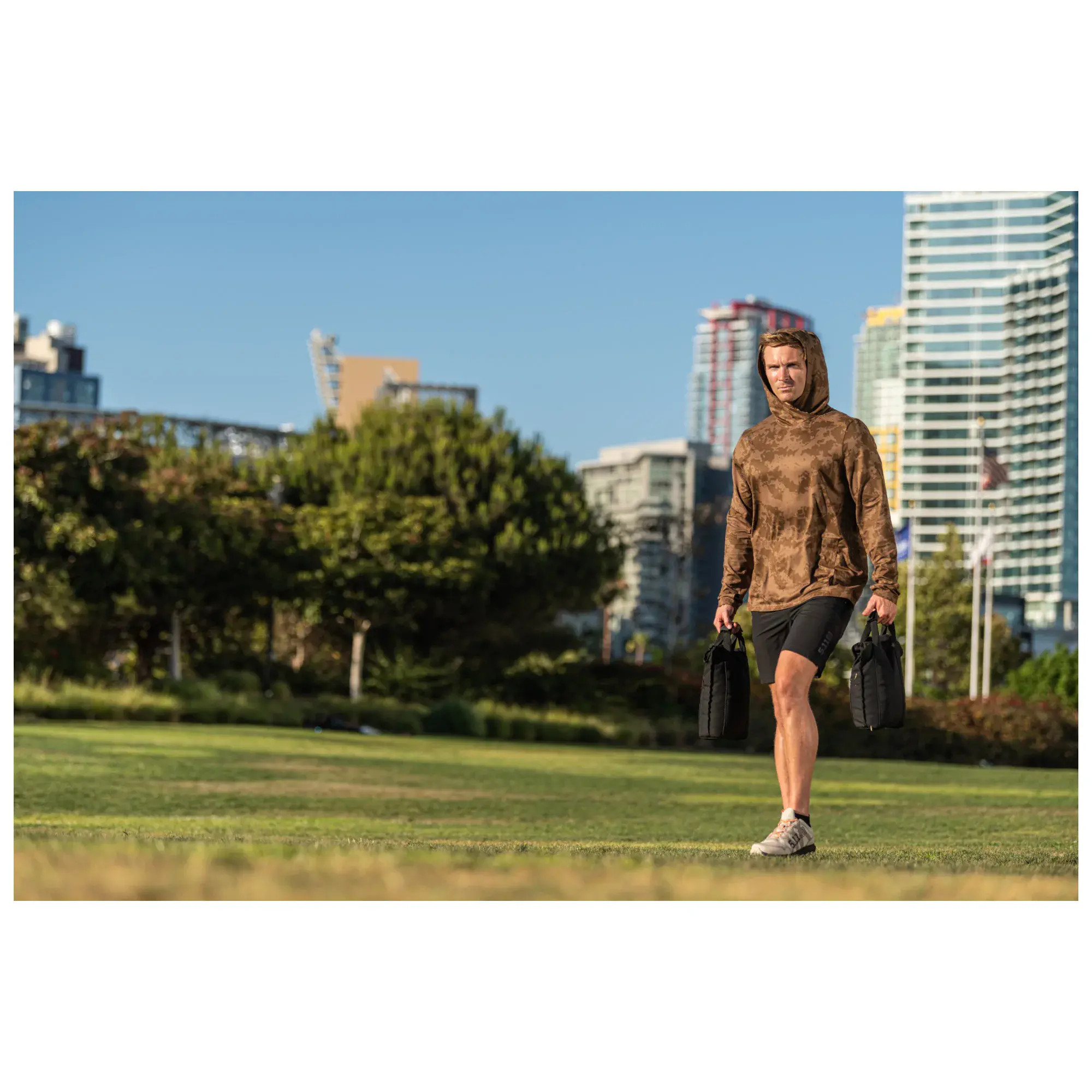 Реглан "5.11 Tactical PT-R Forged Hoodie" - військове спорядження Darkskiff - фото 17 Реглан "5.11 Tactical PT-R Forged Hoodie" - тактичне спорядження Darkskiff - фото 17