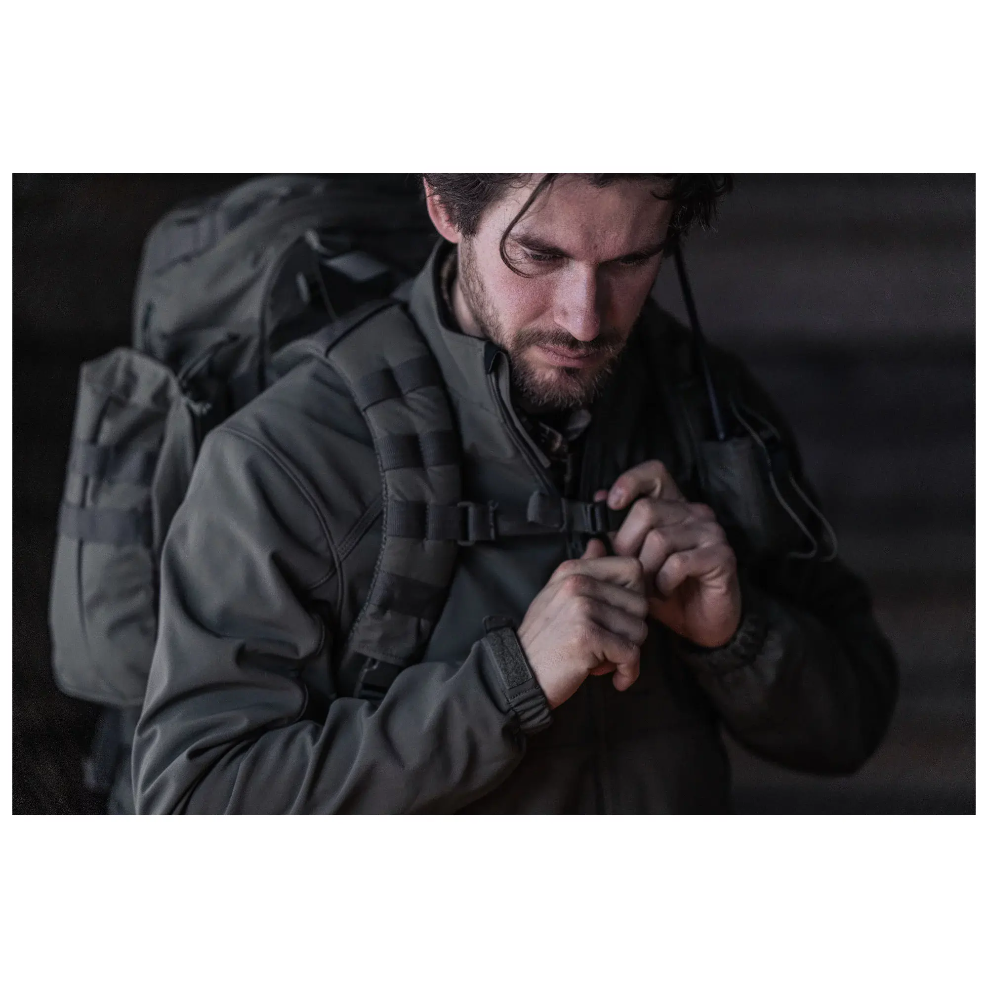Куртка демісезонна 5.11 Tactical "Nevada Softshell Jacket" - військове спорядження Darkskiff - фото 19 Куртка демісезонна 5.11 Tactical "Nevada Softshell Jacket" - тактичне спорядження Darkskiff - фото 19