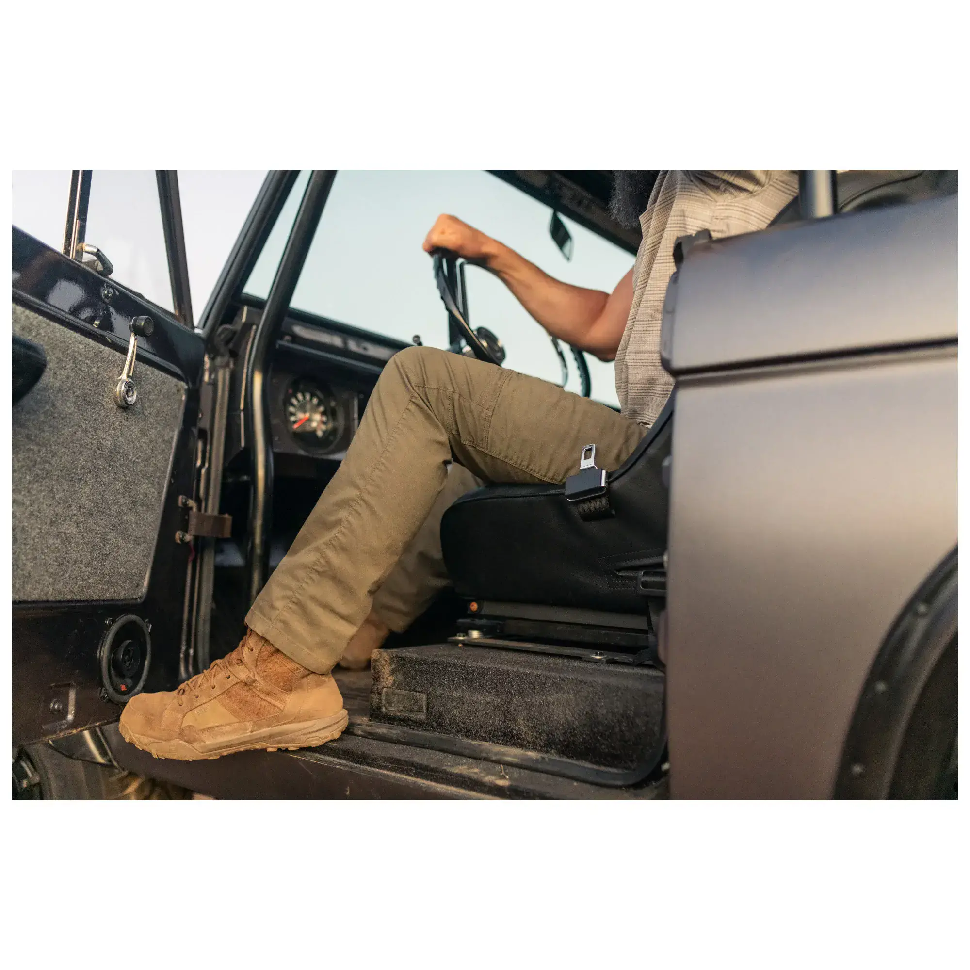 Черевики тактичні "5.11 Tactical A/T 8' Boot" - військове спорядження Darkskiff - фото 21 Черевики тактичні "5.11 Tactical A/T 8' Boot" - тактичне спорядження Darkskiff - фото 21