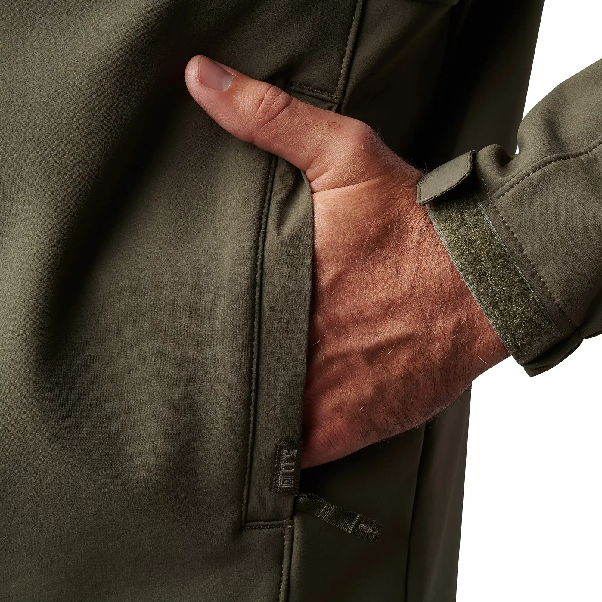 Куртка демісезонна 5.11 Tactical "Nevada Softshell Jacket" - військове спорядження Darkskiff - фото 15 Куртка демісезонна 5.11 Tactical "Nevada Softshell Jacket" - тактичне спорядження Darkskiff - фото 15