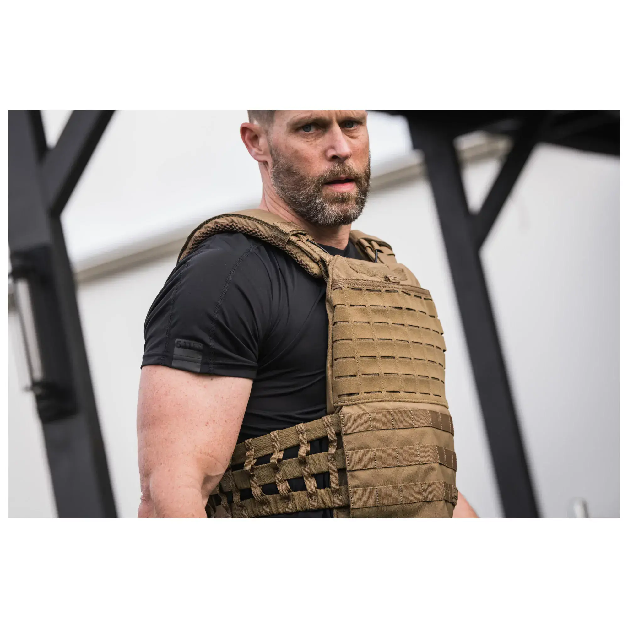 Чохол для бронежилета "5.11 TacTec Plate Carrier" - військове спорядження Darkskiff - фото 23 Чохол для бронежилета "5.11 TacTec Plate Carrier" - тактичне спорядження Darkskiff - фото 23