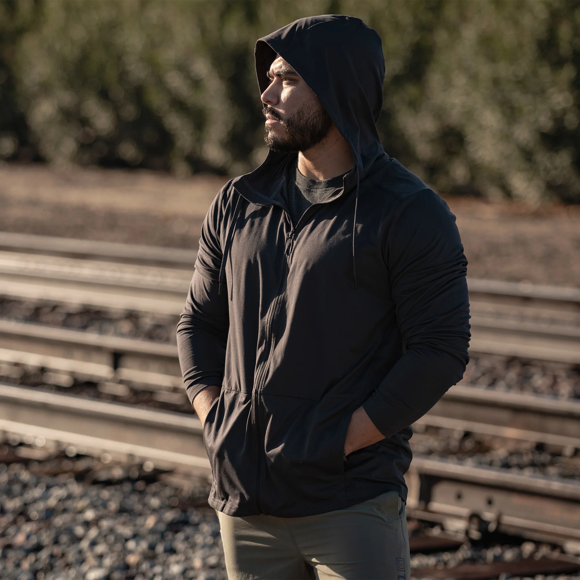 Реглані з капюшоном 5.11 Tactical "PT-R Forged Full Zip Hoodie" - військове спорядження Darkskiff - фото 16 Реглані з капюшоном 5.11 Tactical "PT-R Forged Full Zip Hoodie" - тактичне спорядження Darkskiff - фото 16