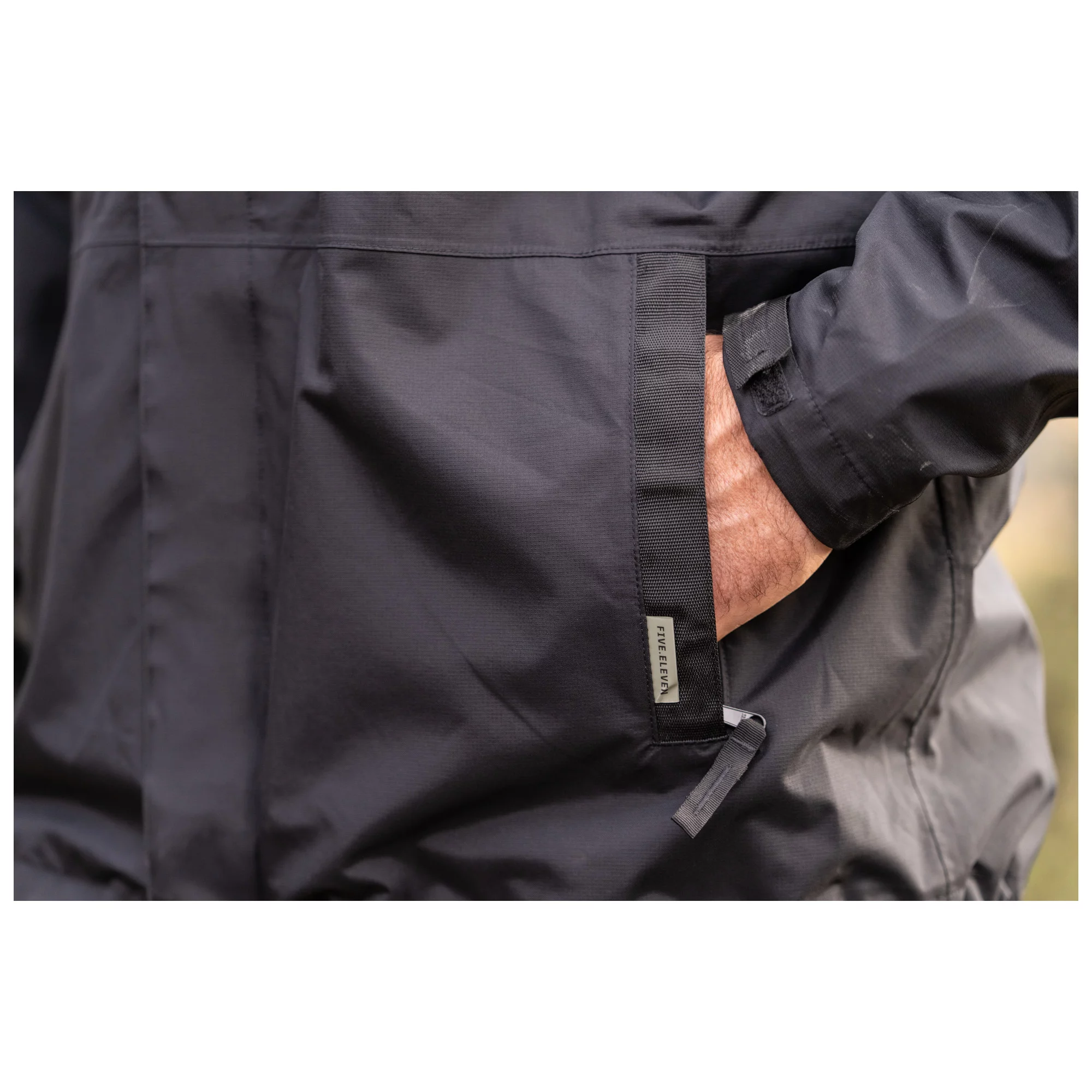Куртка штормова 5.11 Tactical "Exos Rain Shell" - військове спорядження Darkskiff - фото 20 Куртка штормова 5.11 Tactical "Exos Rain Shell" - тактичне спорядження Darkskiff - фото 20