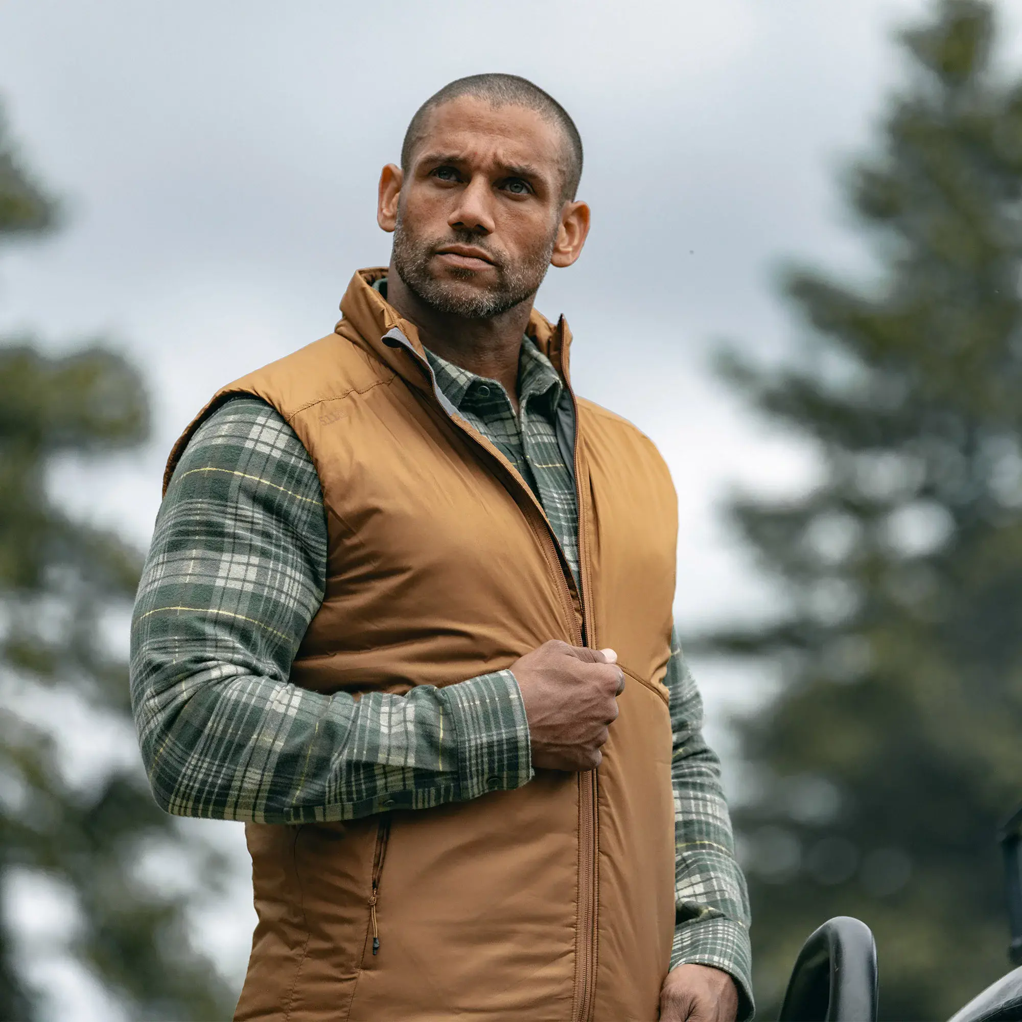 Жилет утепленный "5.11 Tactical® Adventure Primaloft® Ineventated Vest" - военное снаряжение Darkskiff - фото 16 Жилет утепленный "5.11 Tactical® Adventure Primaloft® Ineventated Vest" - тактическое снаряжение Darkskiff - фото 16