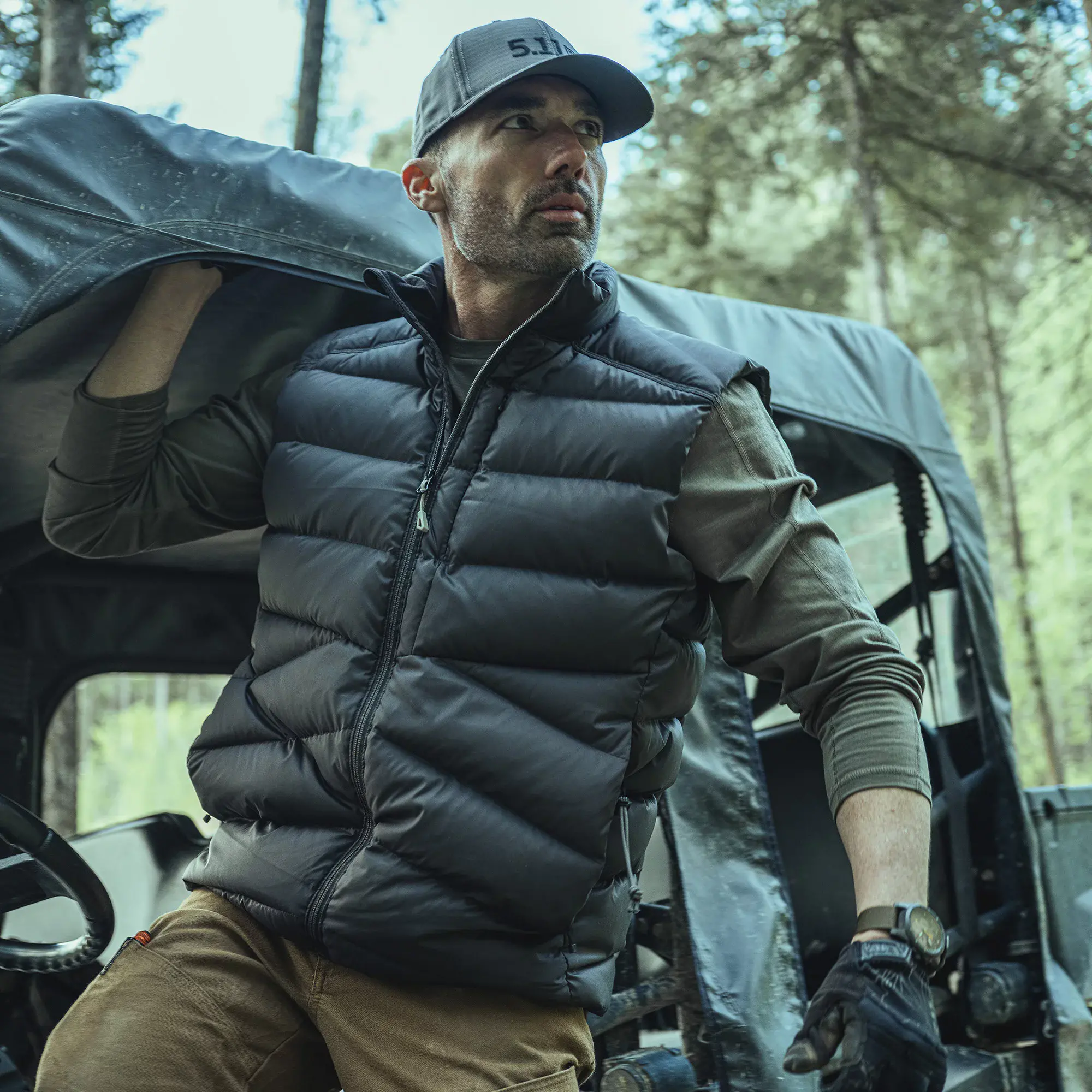 Жилет утеплений "5.11 Tactical® Acadia Down Vest" - військове спорядження Darkskiff - фото 10 Жилет утеплений "5.11 Tactical® Acadia Down Vest" - тактичне спорядження Darkskiff - фото 10