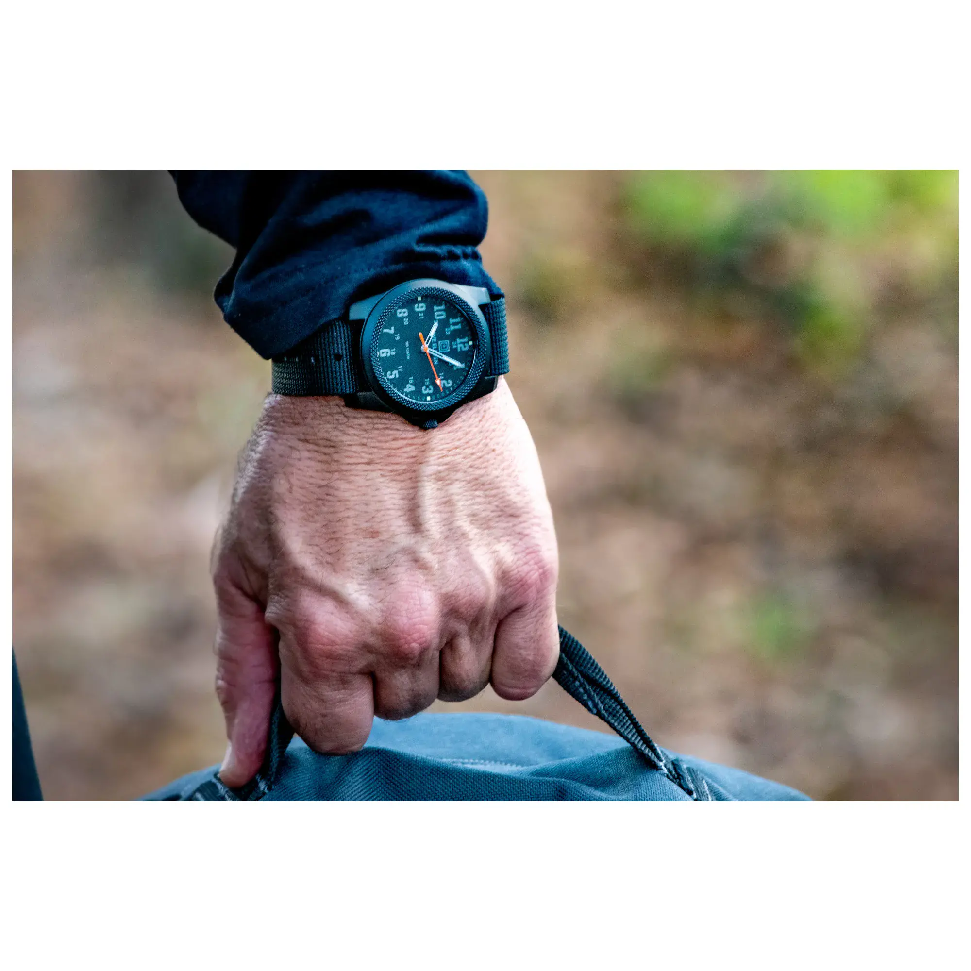 Годинник тактичний "5.11 Tactical PATHFINDER WATCH" - військове спорядження Darkskiff - фото 14 Годинник тактичний "5.11 Tactical PATHFINDER WATCH" - тактичне спорядження Darkskiff - фото 14