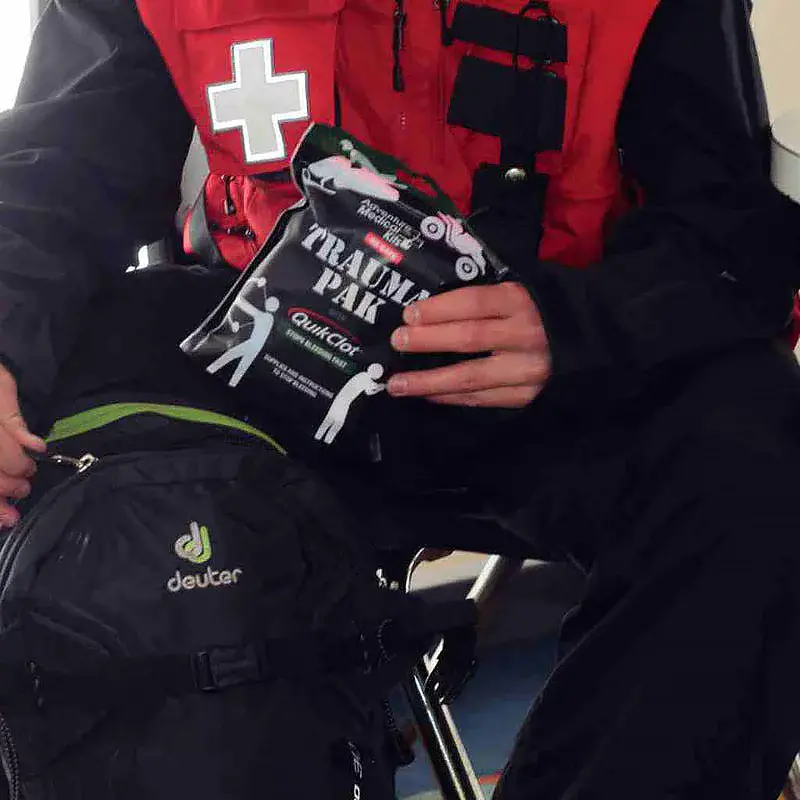 Приключенческие медицинские аптечки® "Trauma Pak First Aid Kit with QuikClot" - военное снаряжение Darkskiff - фото 12 Приключенческие медицинские аптечки® "Trauma Pak First Aid Kit with QuikClot" - тактическое снаряжение Darkskiff - фото 12