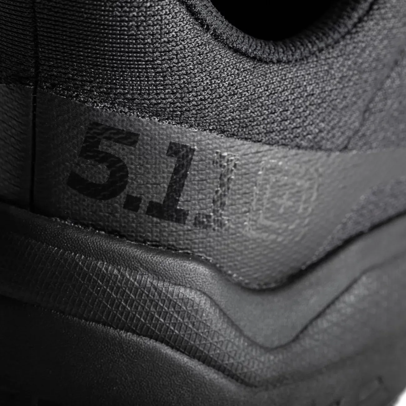 Кросівки "5.11 Tactical® PT-R® Inure Runner" - військове спорядження Darkskiff - фото 16 Кросівки "5.11 Tactical® PT-R® Inure Runner" - тактичне спорядження Darkskiff - фото 16