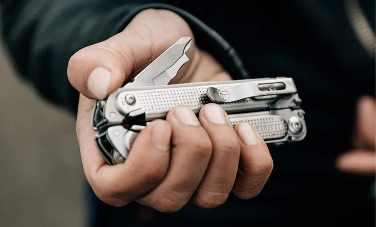 Мультиінструмент "Leatherman Free P2" - військове спорядження Darkskiff - фото 16 Мультиінструмент "Leatherman Free P2" - тактичне спорядження Darkskiff - фото 16