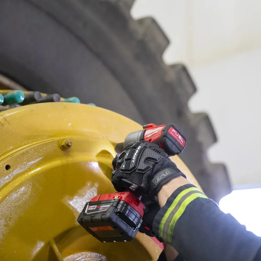 Рукавички тактичні зимові Mechanix® "Coldwork™ M-Pact® Gloves" - військове спорядження Darkskiff - фото 18 Рукавички тактичні зимові Mechanix® "Coldwork™ M-Pact® Gloves" - тактичне спорядження Darkskiff - фото 18