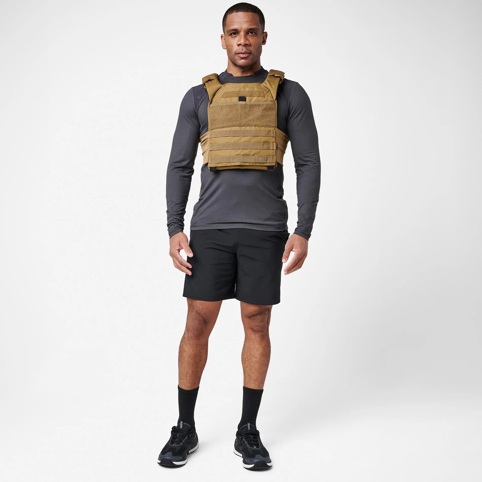 Реглан 5.11 Tactical® "PT-R® Rapid Grit Top" - військове спорядження Darkskiff - фото 14 Реглан 5.11 Tactical® "PT-R® Rapid Grit Top" - тактичне спорядження Darkskiff - фото 14