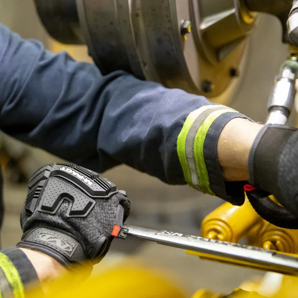 Рукавички тактичні зимові Mechanix® "Coldwork™ M-Pact® Gloves" - військове спорядження Darkskiff - фото 19 Рукавички тактичні зимові Mechanix® "Coldwork™ M-Pact® Gloves" - тактичне спорядження Darkskiff - фото 19