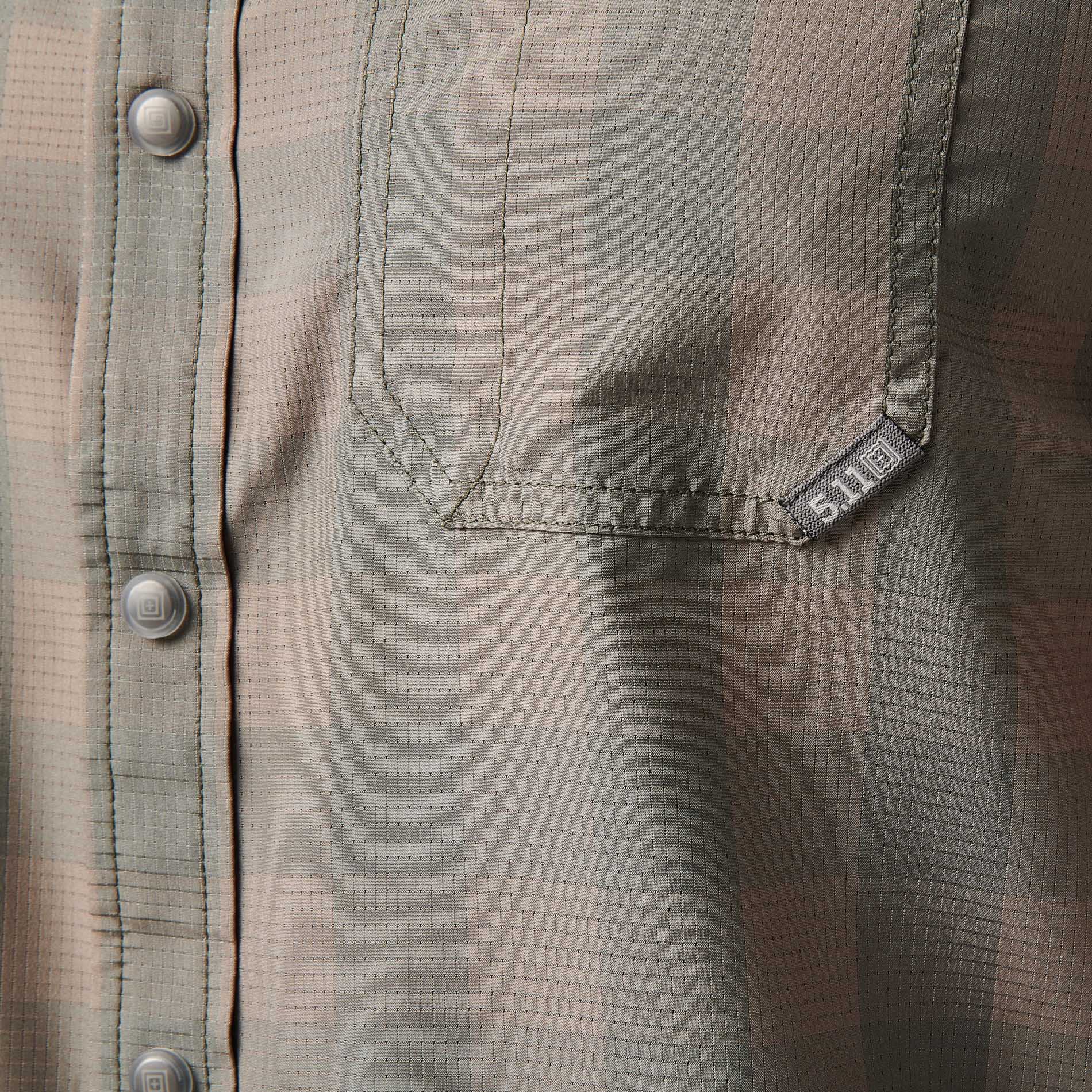 Сорочка тактична "5.11 Tactical® Nate Short Sleeve Shirt" - військове спорядження Darkskiff - фото 13 Сорочка тактична "5.11 Tactical® Nate Short Sleeve Shirt" - тактичне спорядження Darkskiff - фото 13