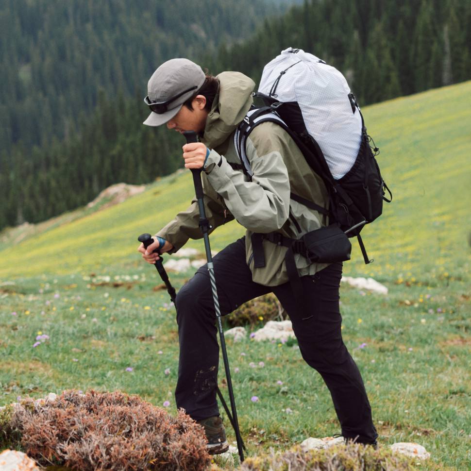 Рюкзак туристичний Naturehike Helium CNK2450XB016, 40 л, білий, L - військове спорядження Darkskiff - фото 20 Рюкзак туристичний Naturehike Helium CNK2450XB016, 40 л, білий, L - тактичне спорядження Darkskiff - фото 20