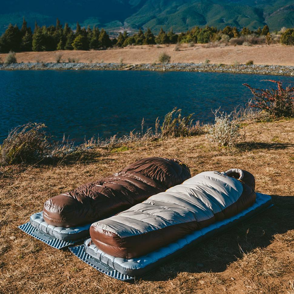 Спальник з натуральним пухом Naturehike Snowbird CNK2550WS014, p-р M, темно-коричневий 400 г - військове спорядження Darkskiff - фото 12 Спальник з натуральним пухом Naturehike Snowbird CNK2550WS014, p-р M, темно-коричневий 400 г - тактичне спорядження Darkskiff - фото 12