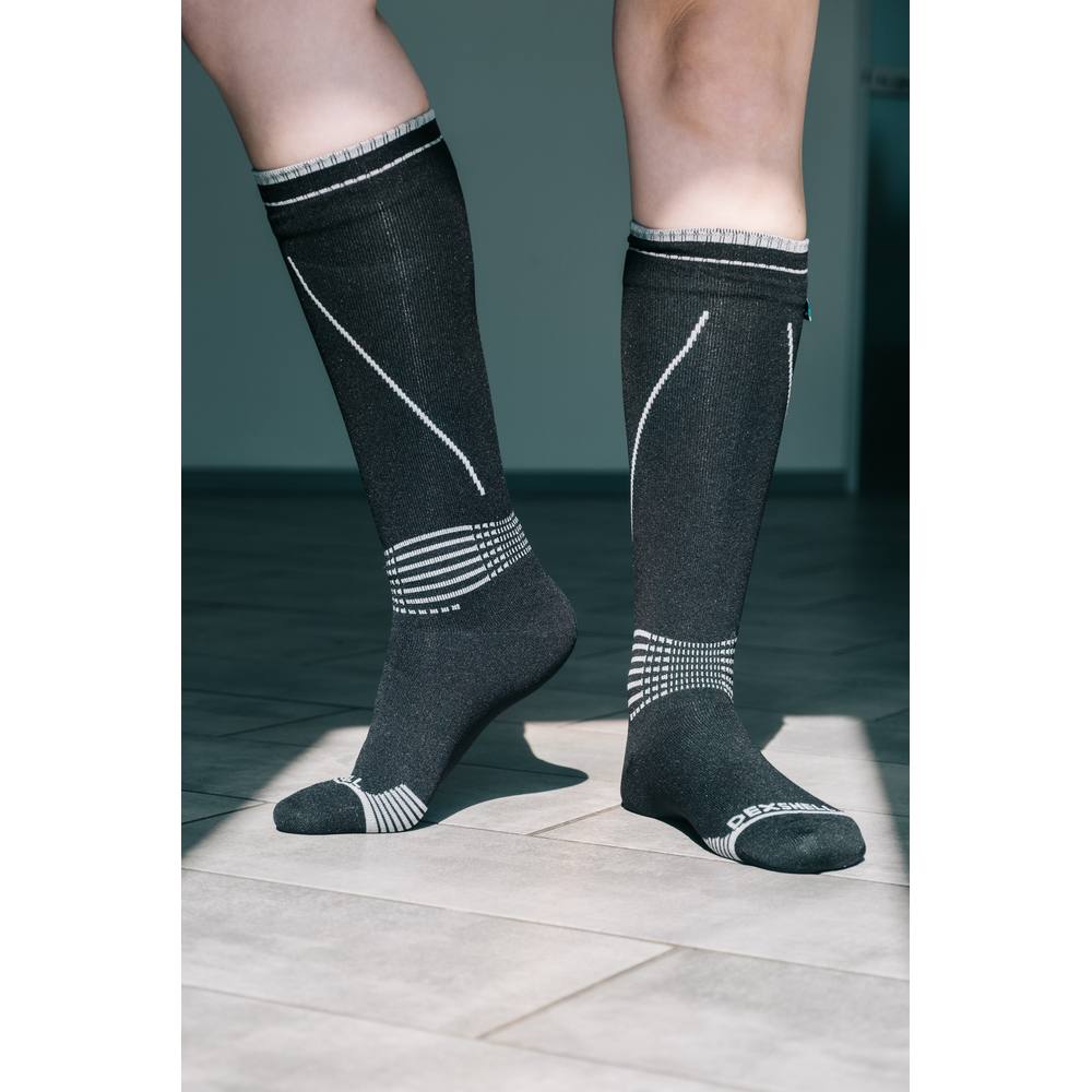 Водонепроникні шкарпетки Dexshell Longlite Socks 2.0, блакитні полоски, розмір XL (47-49) - військове спорядження Darkskiff - фото 21 Водонепроникні шкарпетки Dexshell Longlite Socks 2.0, блакитні полоски, розмір XL (47-49) - тактичне спорядження Darkskiff - фото 21